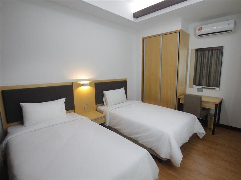 Imperial Suites Miri , Diamond Tower Extérieur photo
