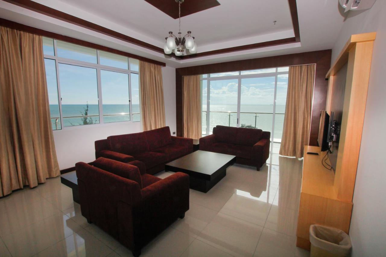 Imperial Suites Miri , Diamond Tower Extérieur photo