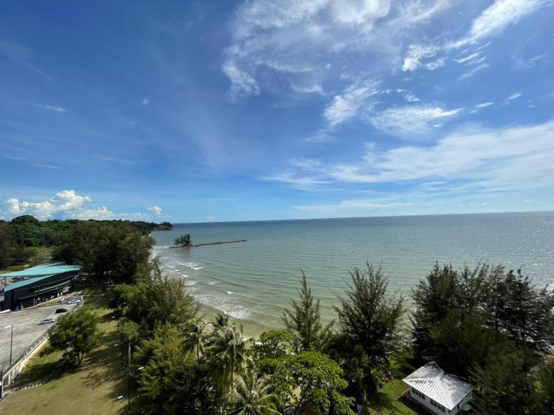 Imperial Suites Miri , Diamond Tower Extérieur photo