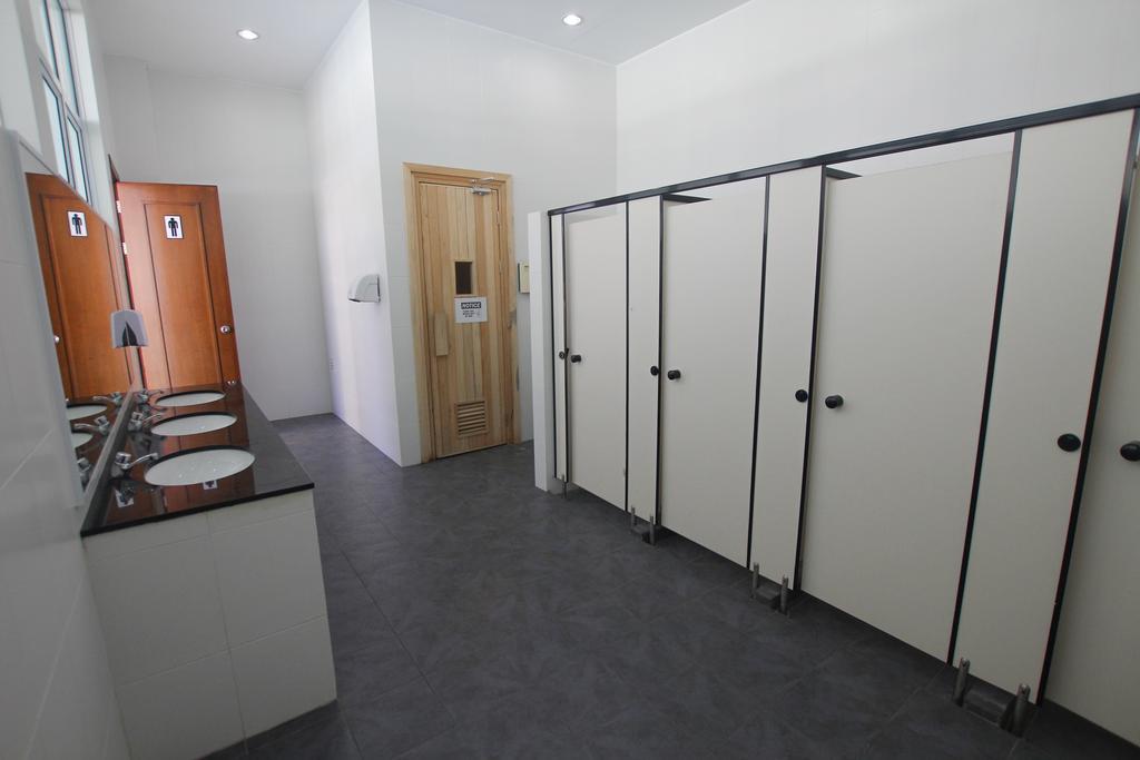 Imperial Suites Miri , Diamond Tower Extérieur photo