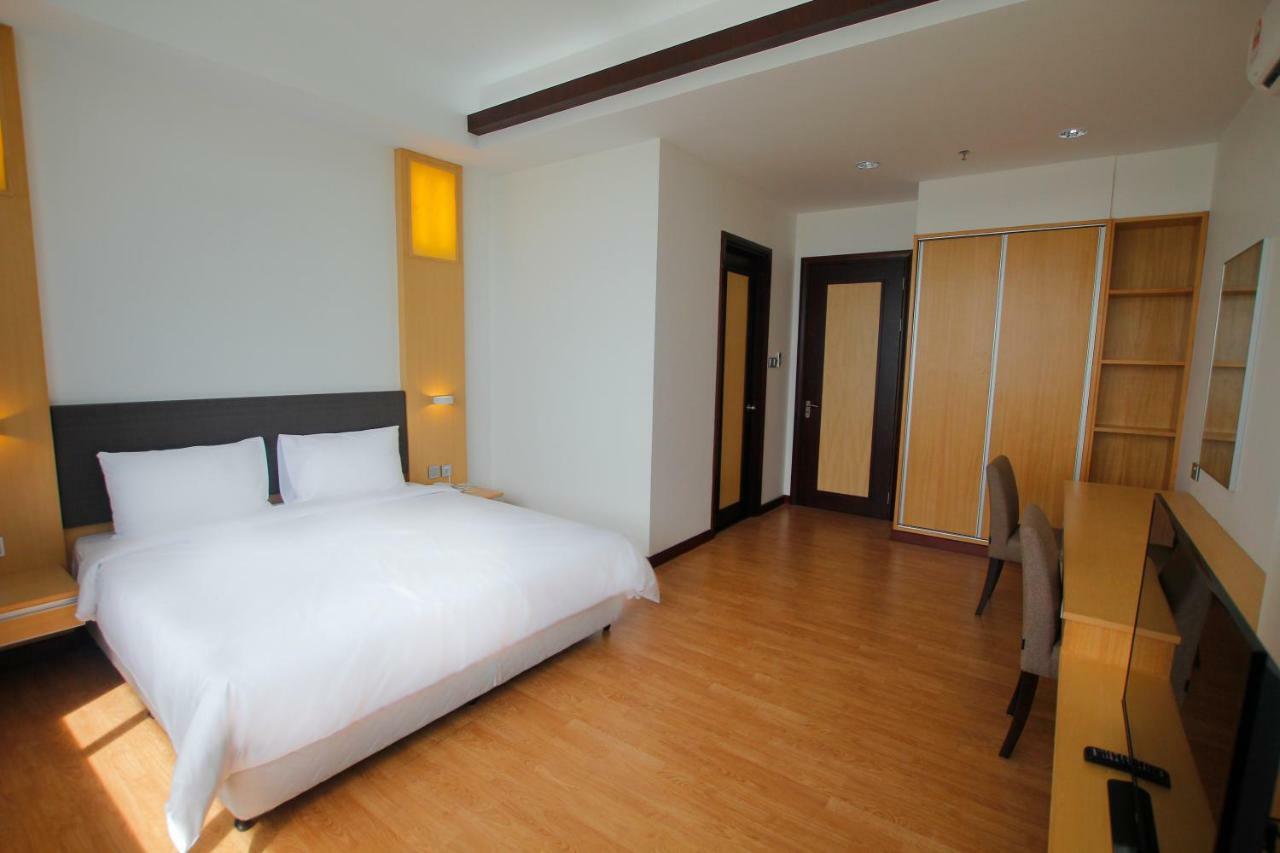 Imperial Suites Miri , Diamond Tower Extérieur photo