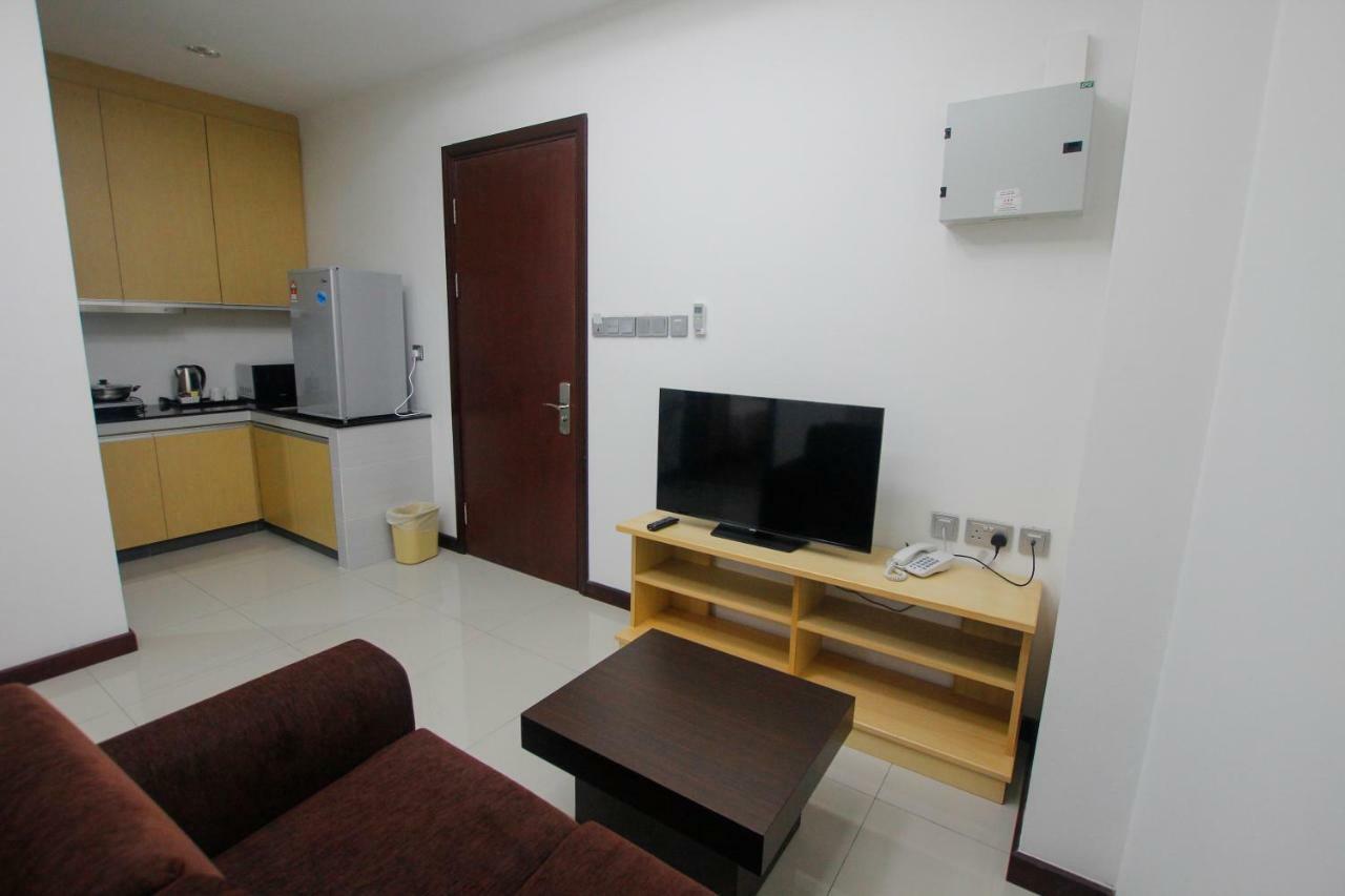 Imperial Suites Miri , Diamond Tower Extérieur photo